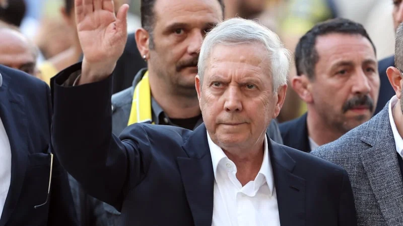 Aziz Yıldırım'dan Fenerbahçe için şampiyonluk çıkışı