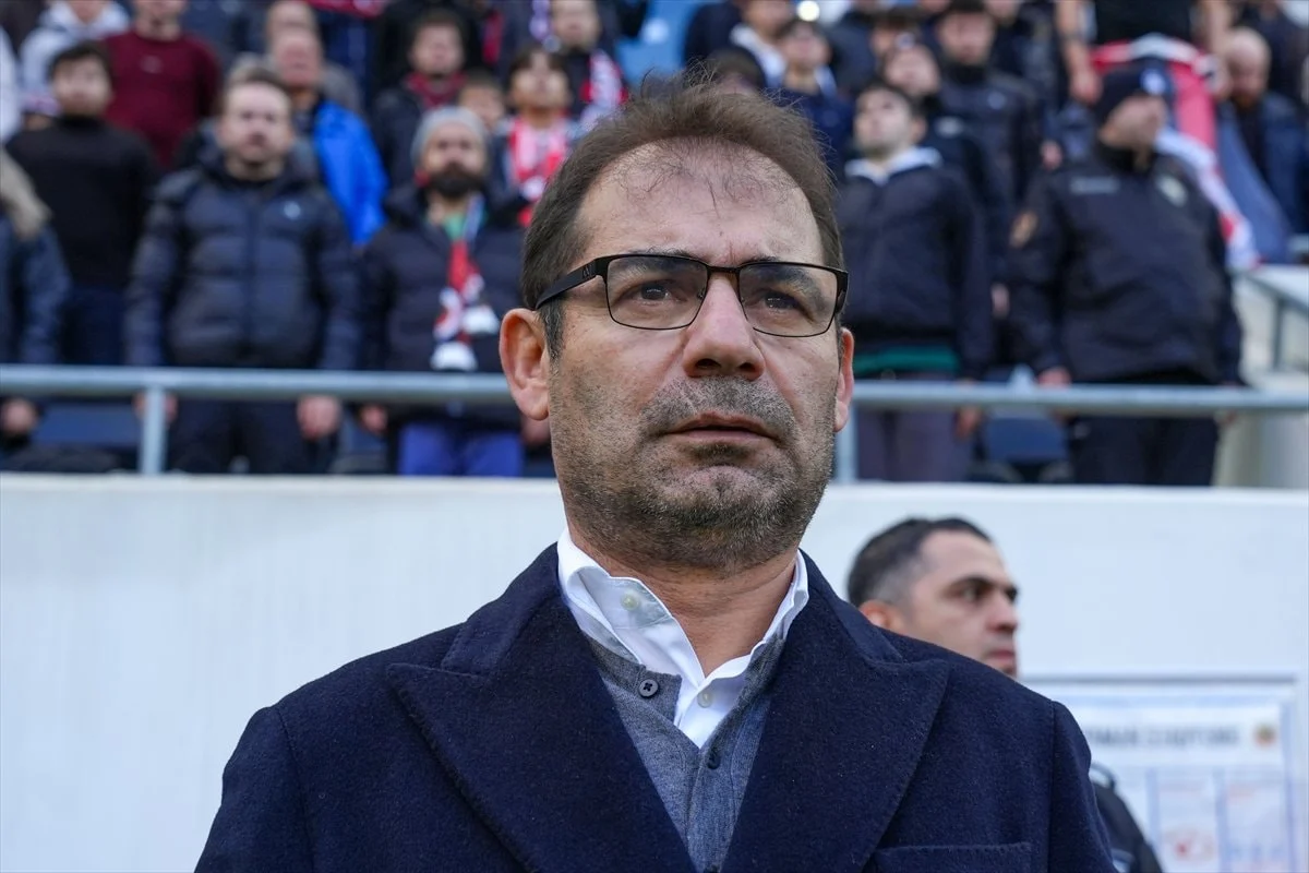 Süper Lig'de 2025-2026 sezonunda görevinden ayrılan teknik direktörler - Kare 19