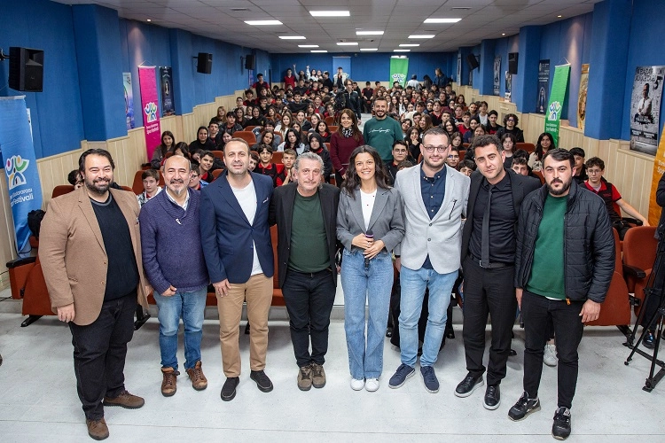 Bursa'da Festival Söyleşileri’ne Erke Tümer ve Erdal Hoş'la veda