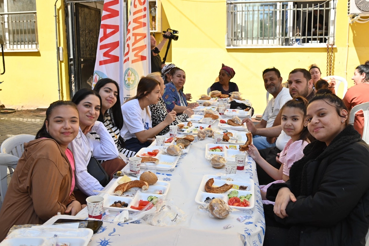 Manisa'da Hıdırellez kahvaltısı