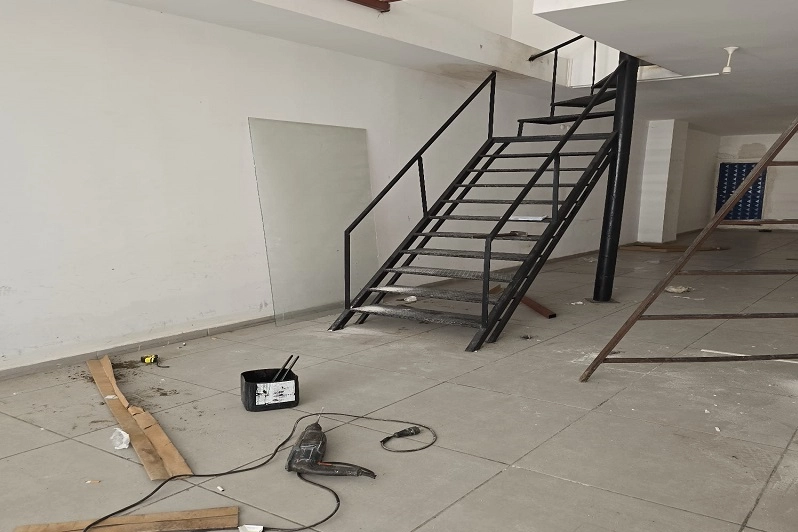 Antalya'da elektrik akımına kapılan işçi yoğun bakımda