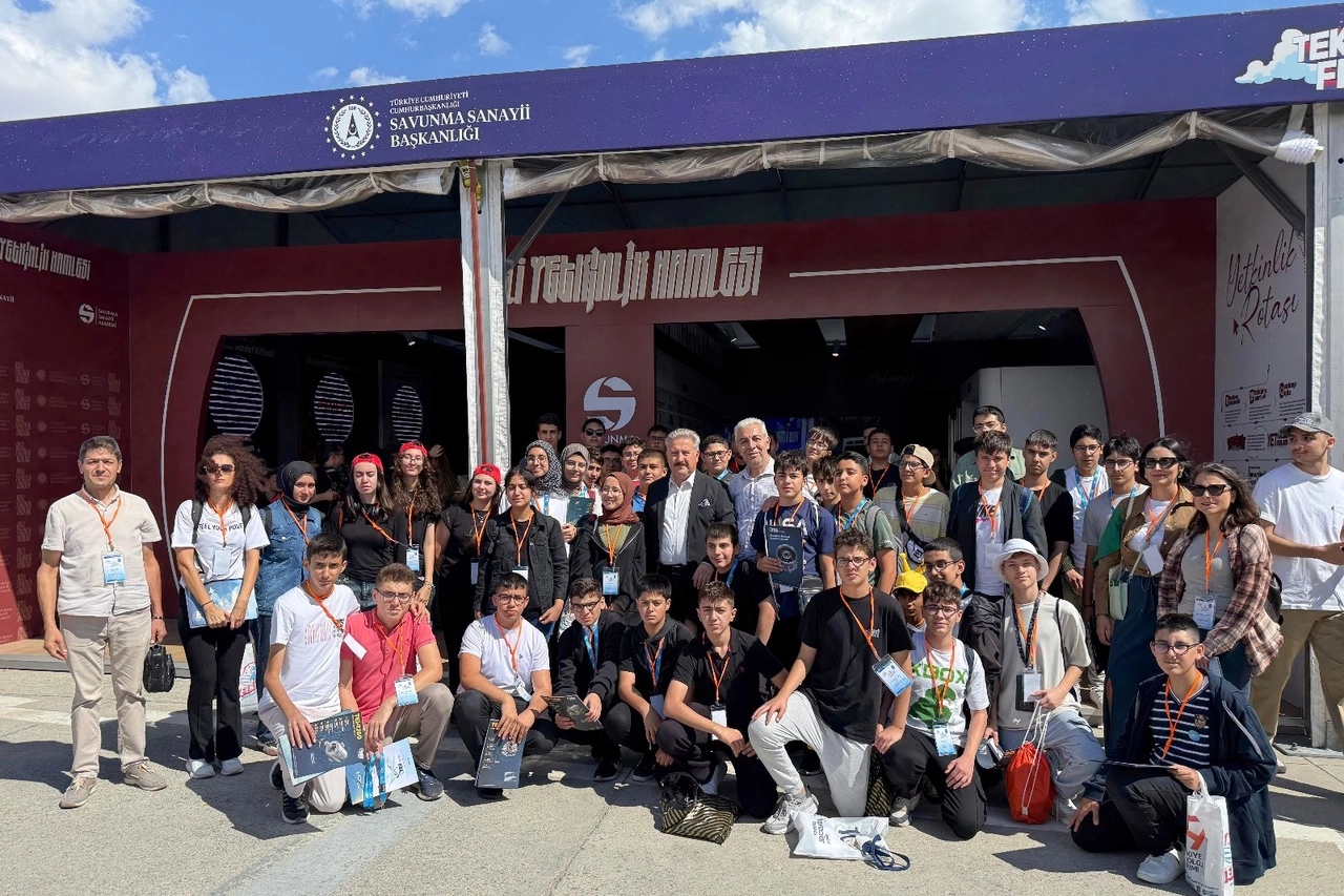 Kayseri Melikgazi'den TEKNOFEST çıkarması