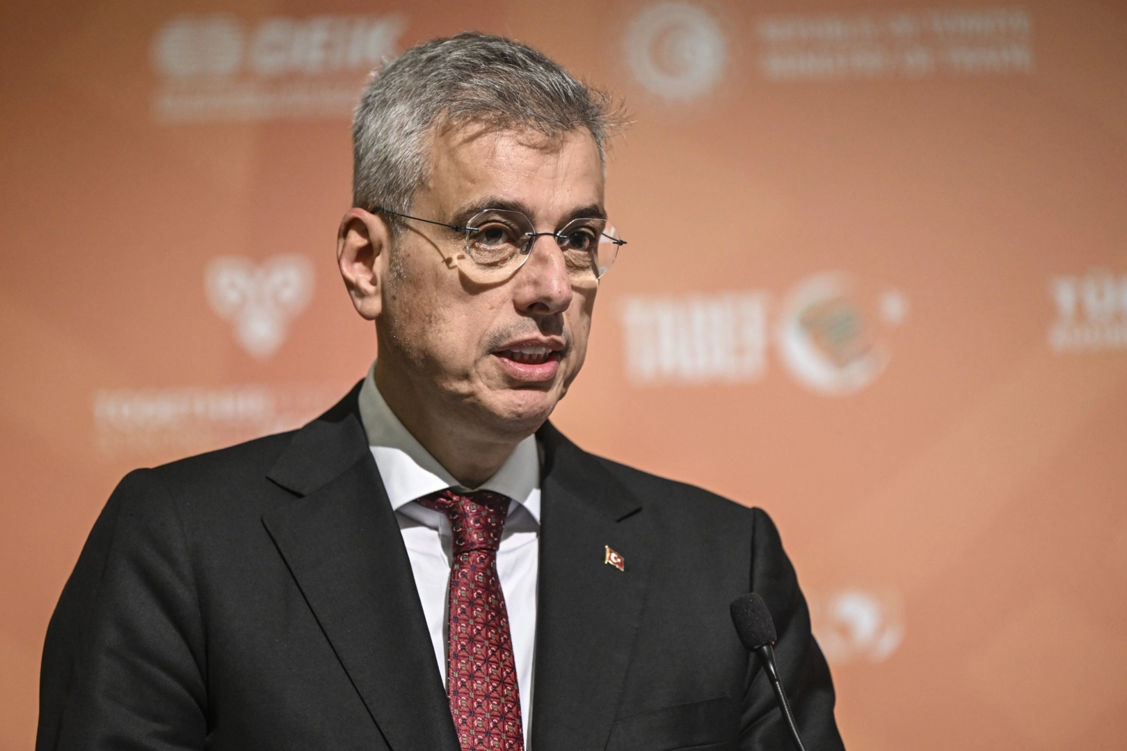 Bakan Memişoğlu: Depremde doğrudan yaralanma olmadı, 19 kişi hafif yaralandı