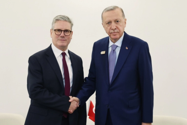 Birleşik Krallık Başbakanı Starmer bugün Türkiye'de